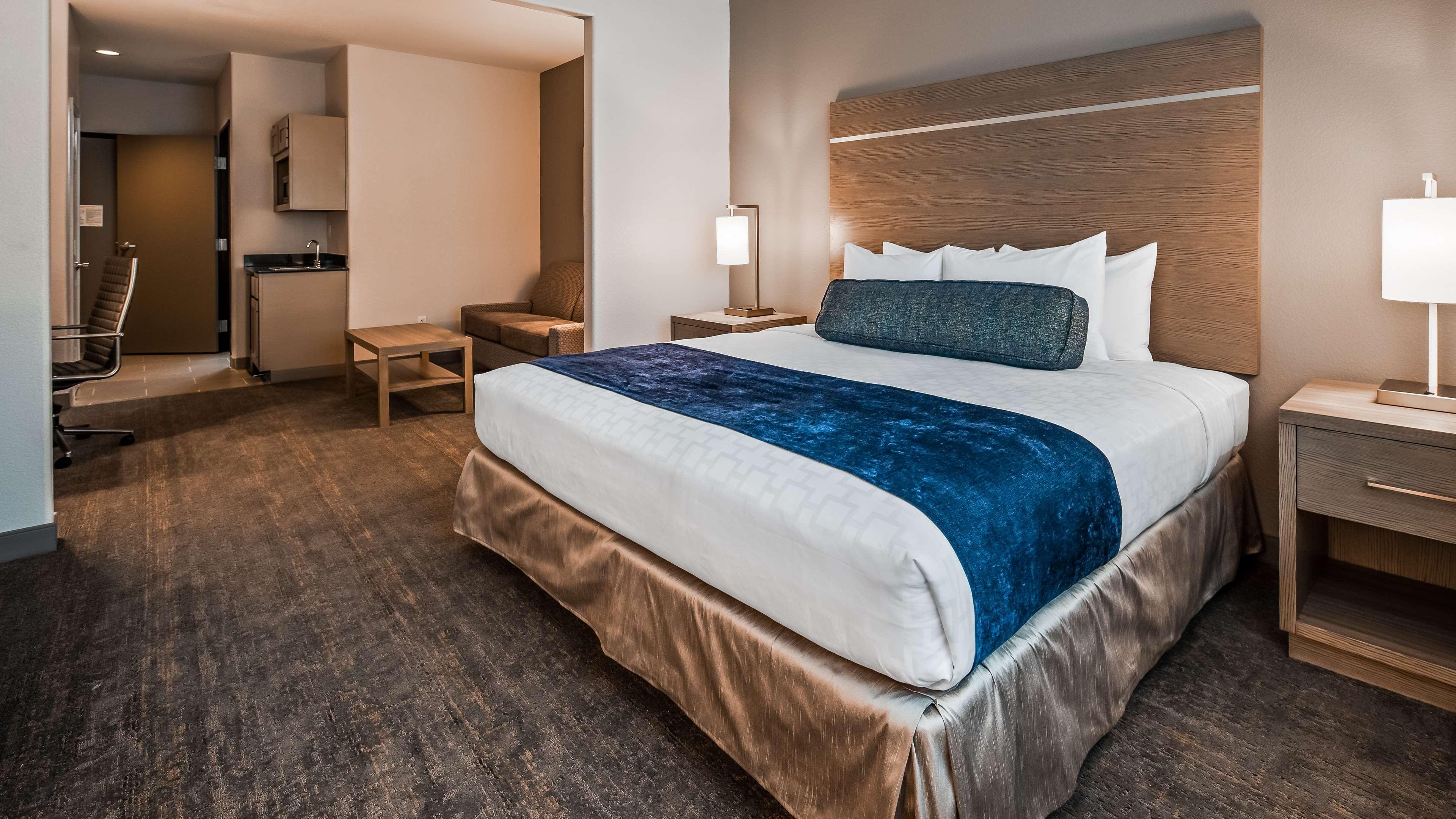 Best Western Plus Killeen - Fort Cavazos Hotel & Suites Ngoại thất bức ảnh