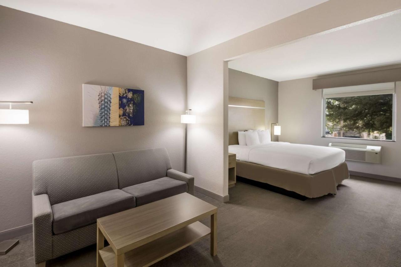 Best Western Plus Killeen - Fort Cavazos Hotel & Suites Ngoại thất bức ảnh