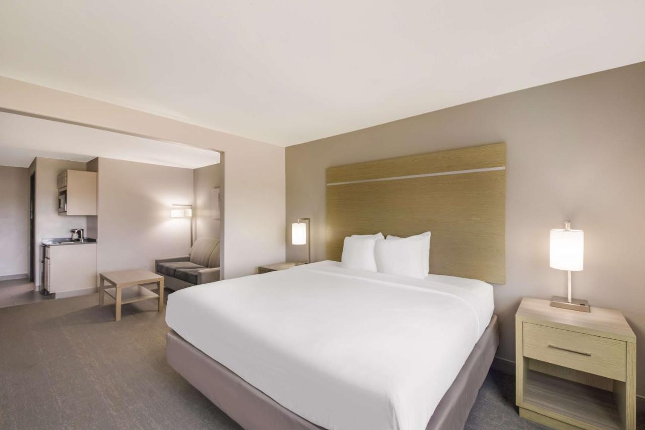 Best Western Plus Killeen - Fort Cavazos Hotel & Suites Ngoại thất bức ảnh